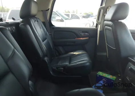 2011 Chevrolet Tahoe Lt z USA, uszkodzony, nr VIN 1GNSCBE0XBR271576